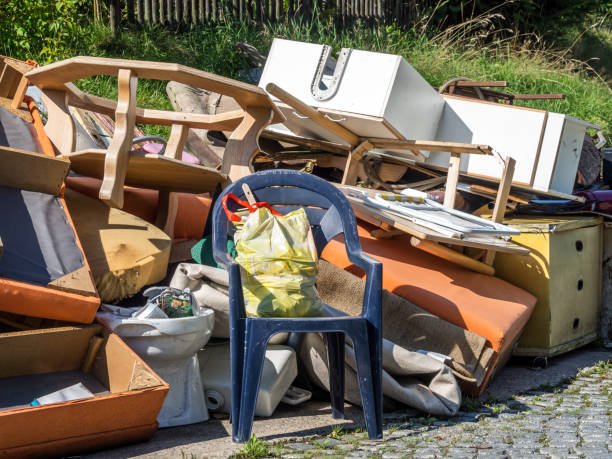 Best Yard Cleanup Services  in Redding, CA
