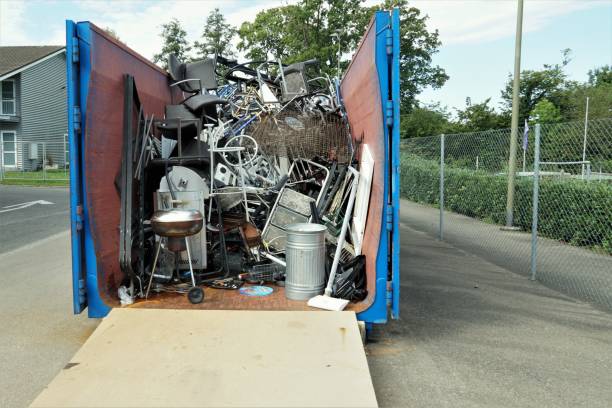 Best Basement Cleanout Services  in Redding, CA